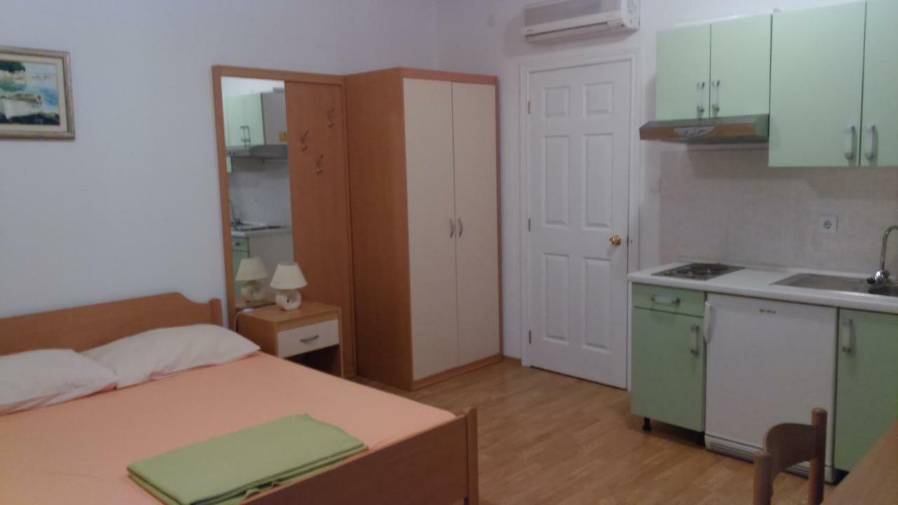 Apartments Makarska Exterior photo